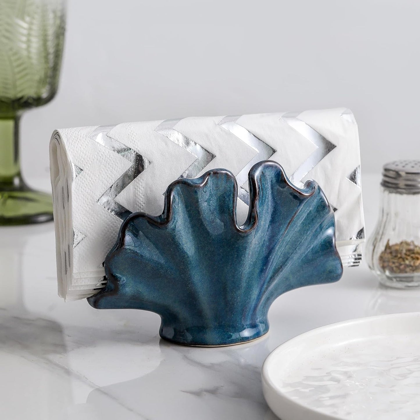 Ceramic Sponge Holder,Sponge Holder for Kitchen Sink,Compact Sink Caddy Organizer-Scouring Pad and Dish Sponge Holders,Farmhouse Kitchens Decor Cute Kitchen Gadgets Accessories(Blue)