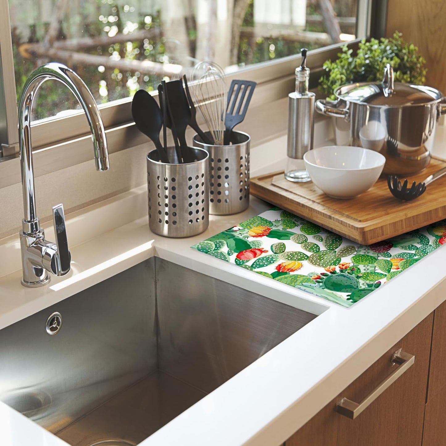 Green Cactus Dish Drying Mat, Tropical Plant Drying Rack Pad Countertop Dishes Ultra Absorbent Microfiber Kitchen Counter Mat for Coffee Countertop Decor 18x24 Inch