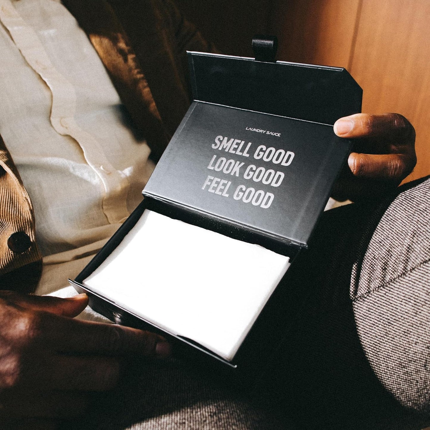 Laundry Sauce - Laundry Dryer Sheets (Australian Sandalwood), Luxury Fragrance, Contains Essential Oils, Softens Fabric, Removes Static Cling, Eco-Friendly Packaging, Travel Friendly, 69 Count