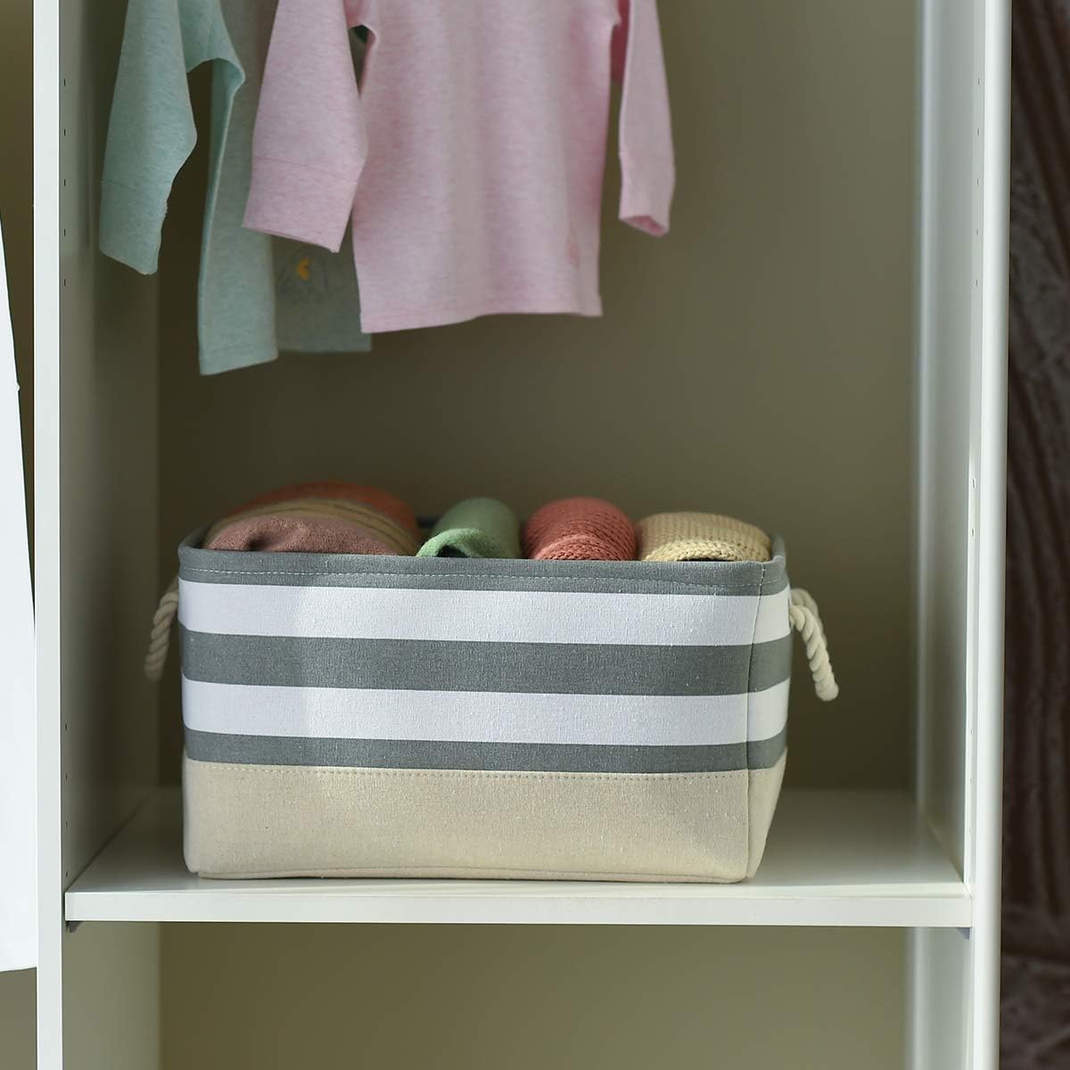TheWarmHome Storage Basket Fabric Basket with Handles Dog Toy Basket Cloth Storage Bin Shelf Basket Decorative Storage Basket Shoe Basket Gift Basket(Grey&White Stripes-1 Pack,15.7L×11.8W×8.3H)
