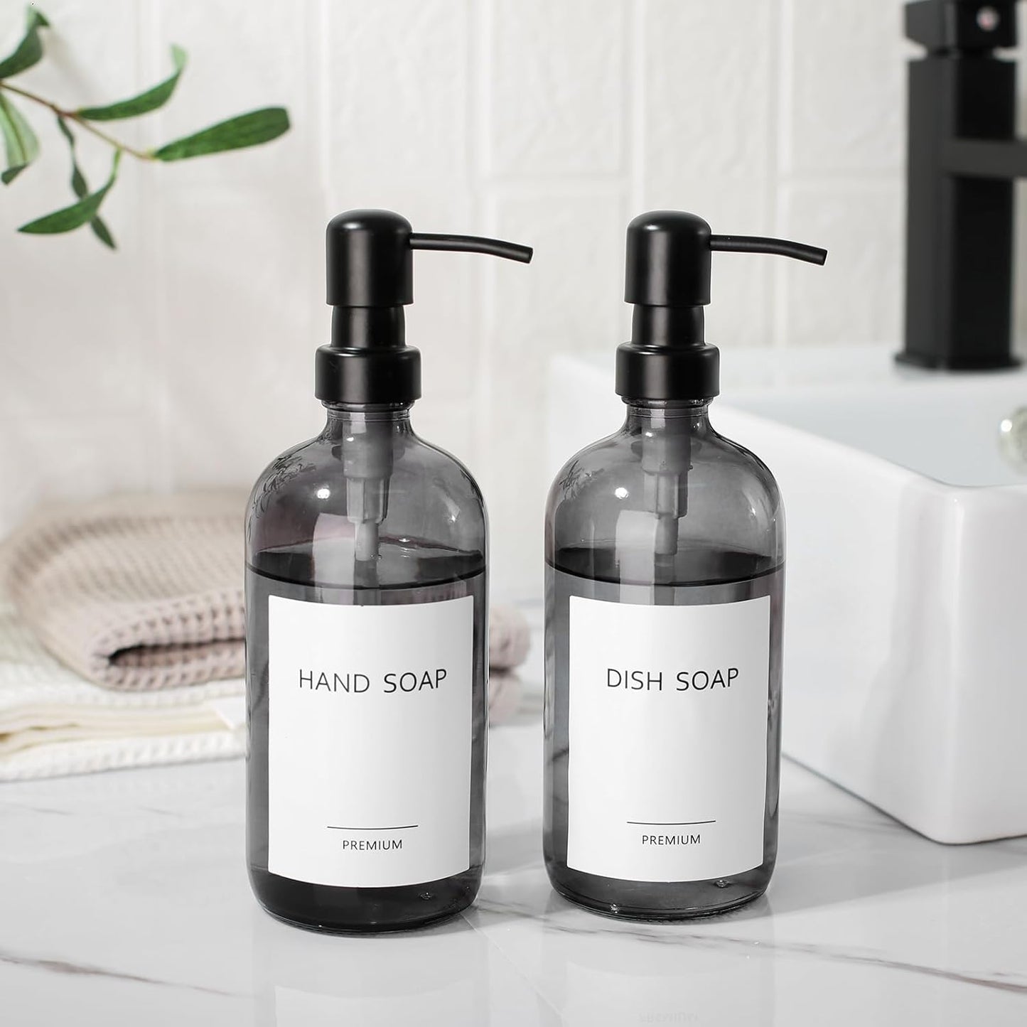 GMISUN Black Soap Dispenser, 2 Pack Hand Soap Dispensers for Bathroom, 17 Fl Oz Dish Soap Dispenser for Kitchen with Stainless Steel Pump, Modern Liquid Soap Bottle Set