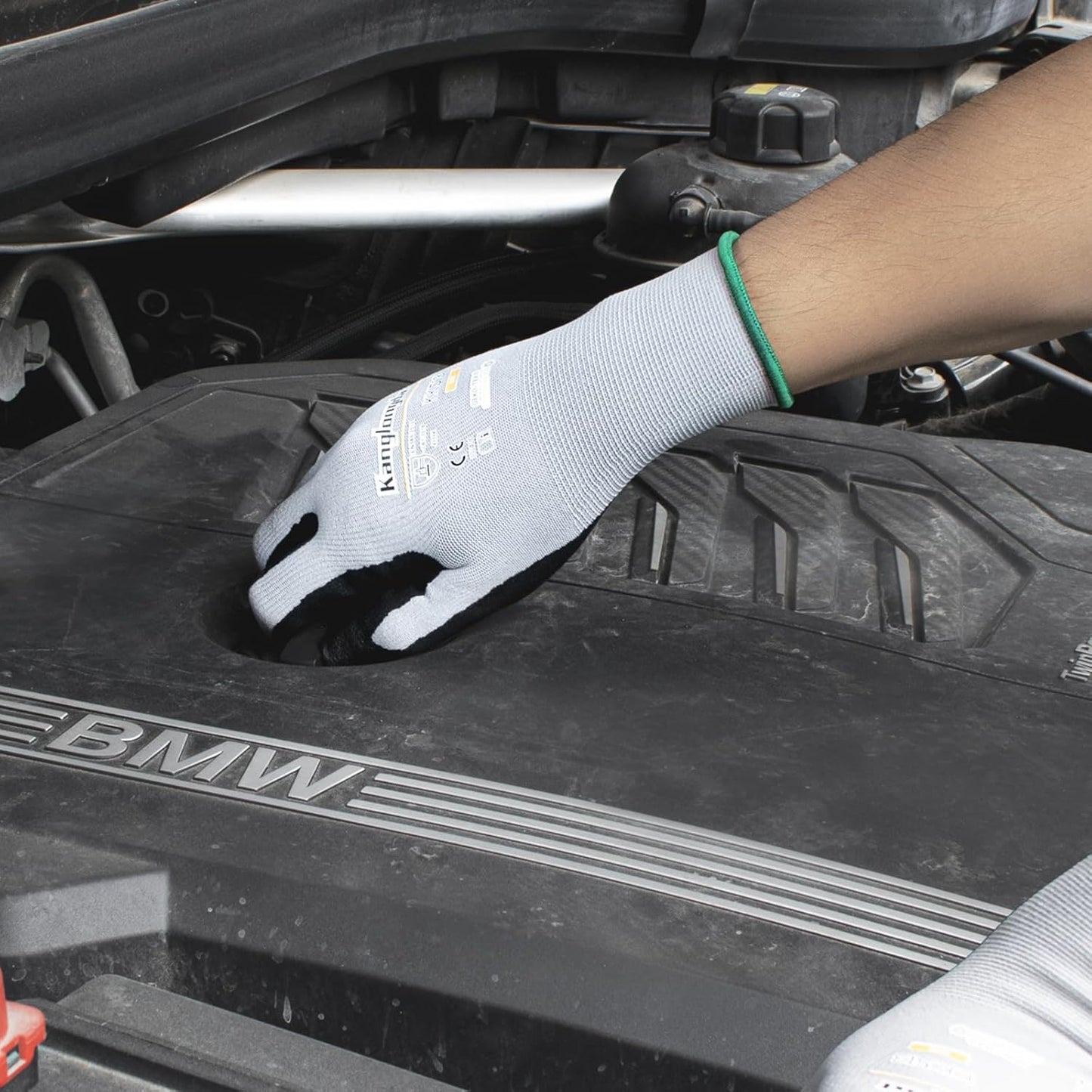 Kebada Foam Nitrile Coated Work Gloves, 3 Pairs Nylon Gloves with Grip, Ideal for Package Handling, Warehouse, Mechanic and Light Duty Construction, Small