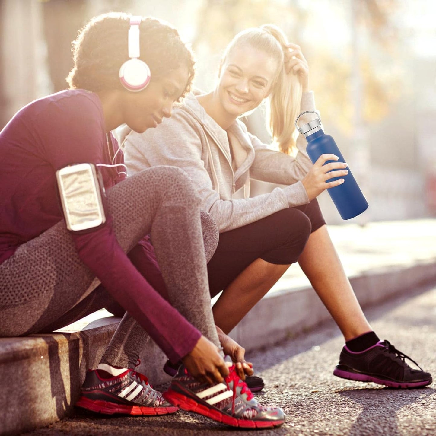 Neihepal Navy Stainless Steel Water Bottles,20 Ounce Vacuum Insulated Double Wall Travel Bottle with Leak Proof Lid of Handle,Metal Reusable Standard Mouth Flask Thermoses for School,Hikers,Gift