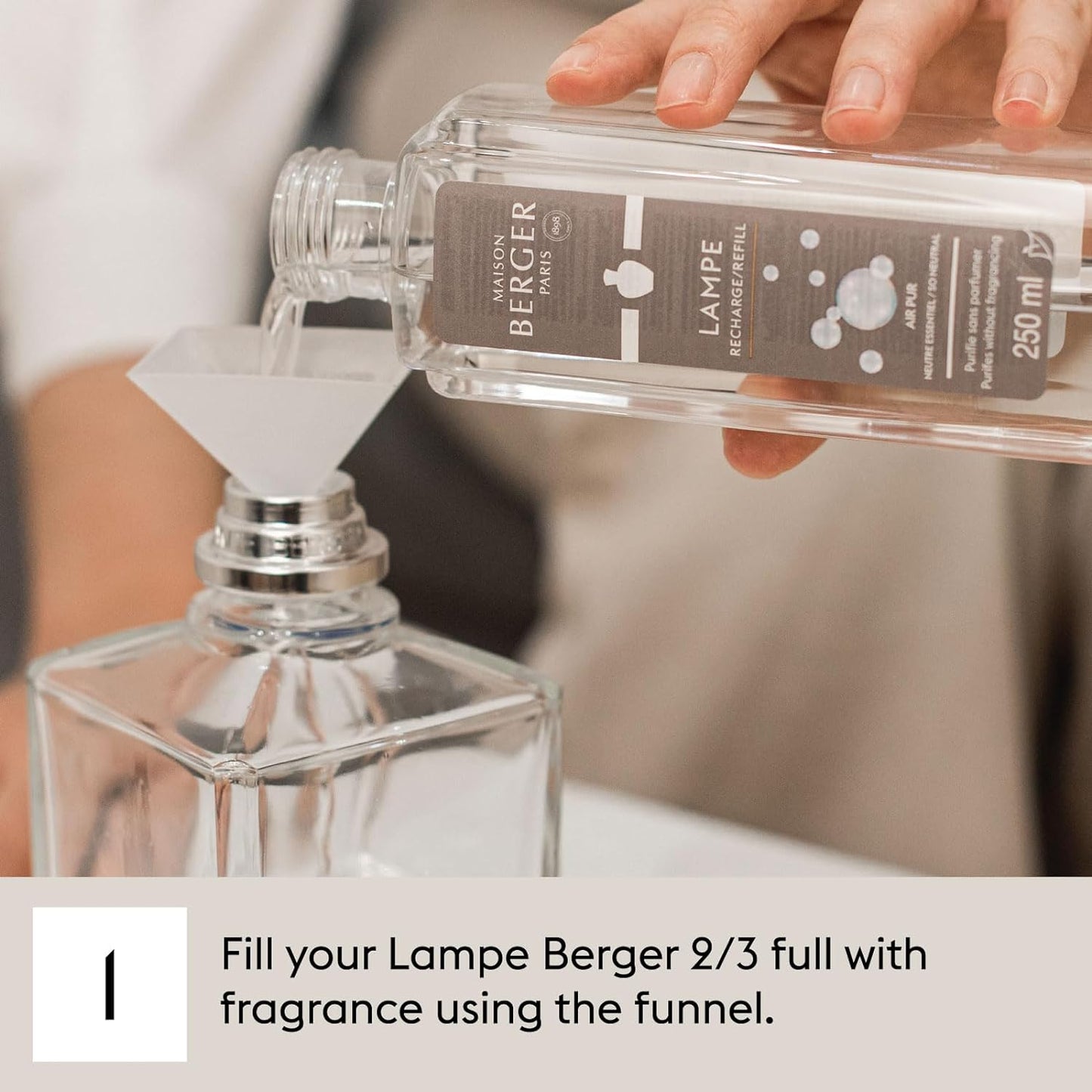 MAISON BERGER - Rhubarb Radiance - Lampe Berger Fragrance Refill for Home Fragrance Oil Diffuser - Air Freshener - 33.8 Fluid Ounces - 1 Liter