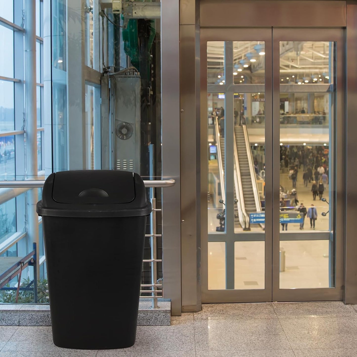 13 Gallon / 50 L Swing Lid Tall Kitchen Trash Can, 4-Pack, Restaurants, Garage, Classroom, Office Garbage Bins, Black