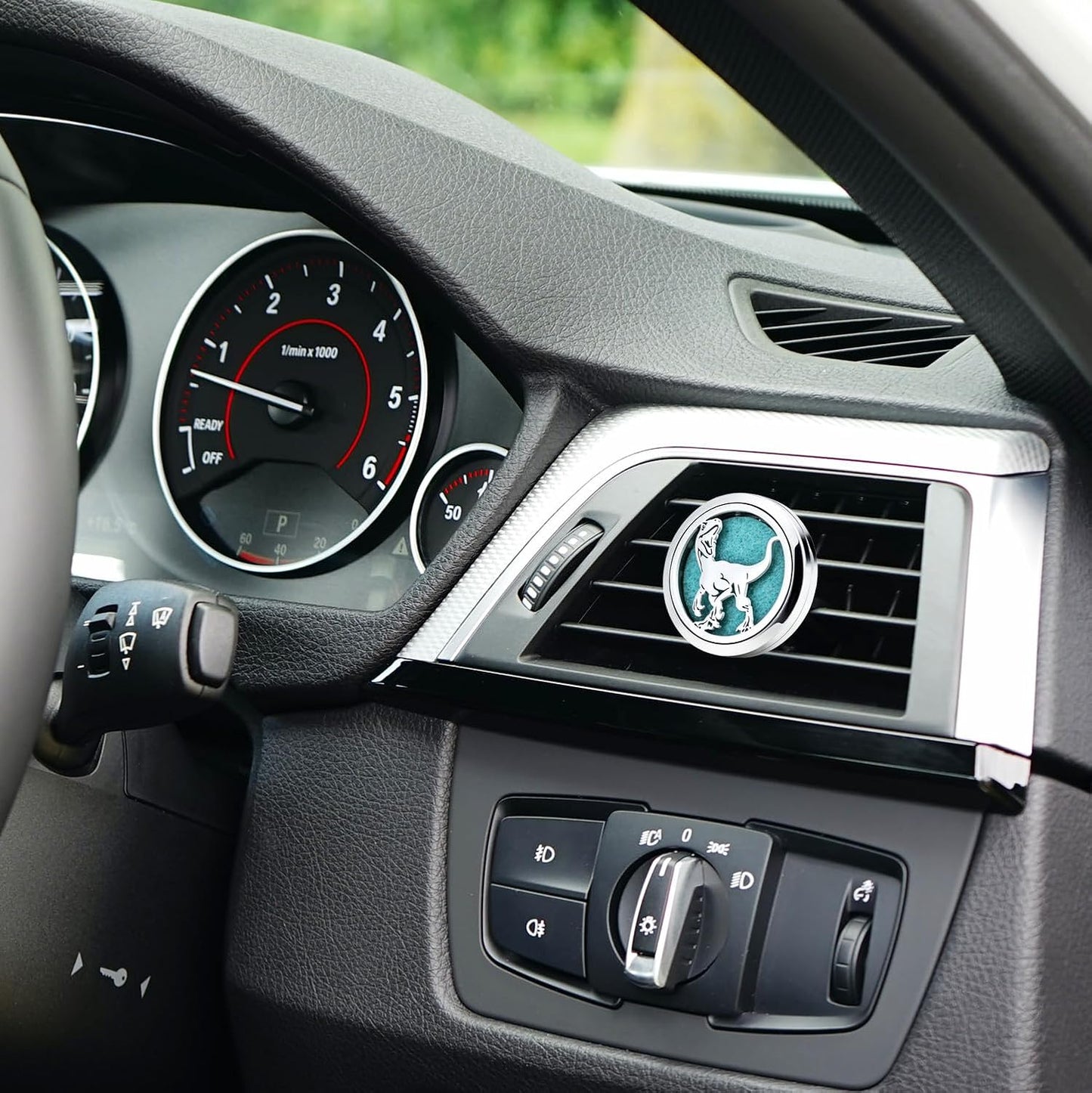 AZNECK Car Essential Oil Diffuser Vent Clip Car Diffuser Vent Clips Dinosaur Air Freshener 10 Felt Pads Car Accessories for Women Gifts