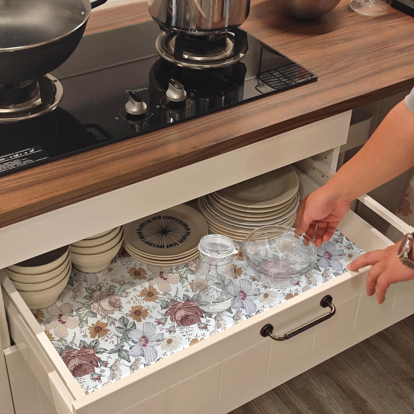 Floral Drawer Shelf Liners, 16IN x 10FT Non Adhesive and Strong Non-Slip Cabinet Drawer Shelf Liners for Kitchen Wire Fridge, Waterproof Shelf Liner,Easy to Clean