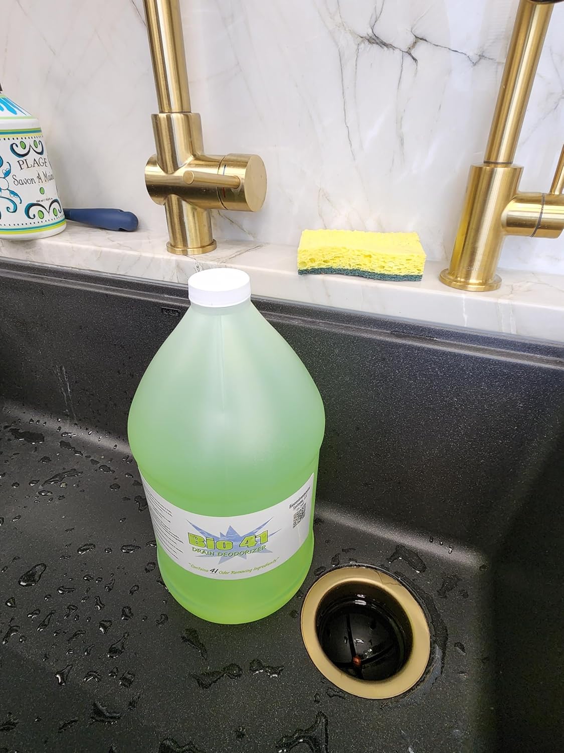 Drain Deodorizer- Odor Eliminator - Commercial Drain Deodorizer - Neutralizer Sewer Gas Smell Remover - One Gallon