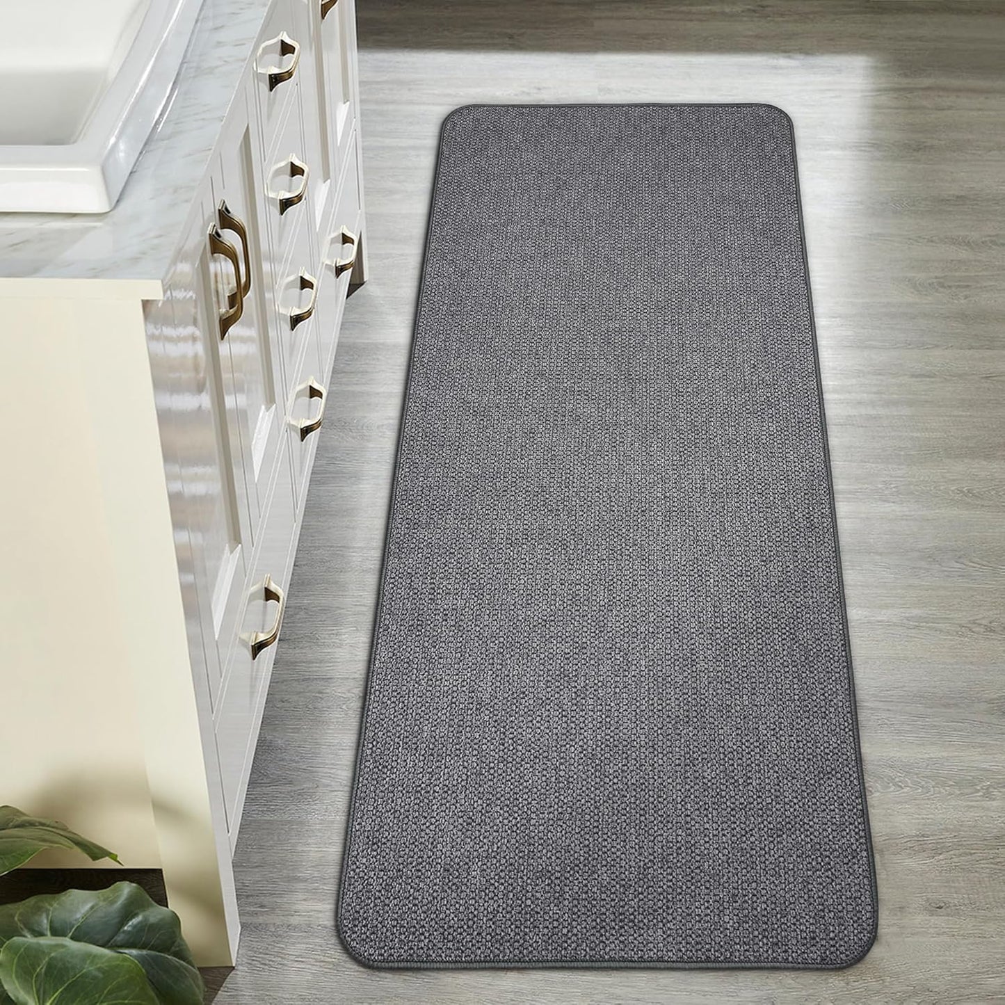 Bath Mat,Ultra Thin Bathroom Runner Rugs,Large Bath Mats for Bathroom,Quick Dry,Non-Slip,Machine Washable,Low Pile,Bath Rug,Shower Outside,Sink,Home Decor Accessories.Dark Grey,1'9"x3'11"（21x47inch）