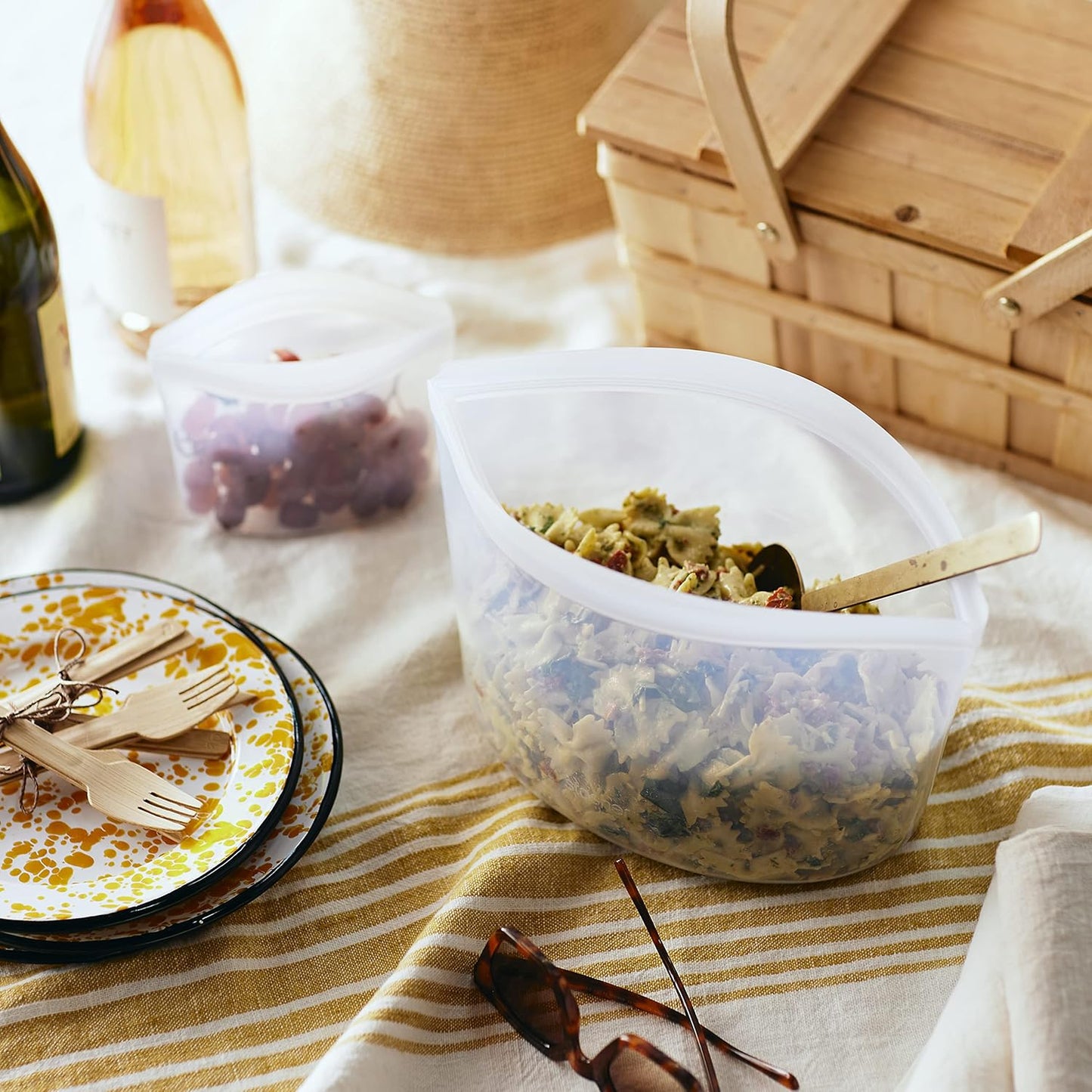 Stasher Premium Silicone Reusable Food Storage Bowl, 8-Cup, Clear, Microwave, Sous Vide, Dishwasher, Oven and Freezer Safe, Travel Container, BPA Free, Leak-free, Eco-friendly